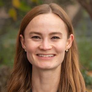 Nora Hart